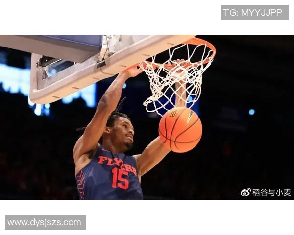 2023年最强新秀足球明星榜单揭晓年轻才俊引领未来之路