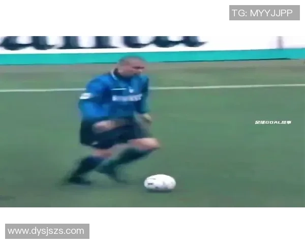 足球明星的可爱瞬间与他们背后的温暖故事分享