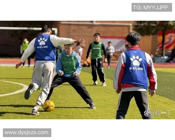深度对话杨静分享她的足球人生与梦想追逐之路