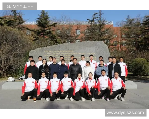 北京足球队在总决赛积分榜上以87分稳居第一名展现强劲实力